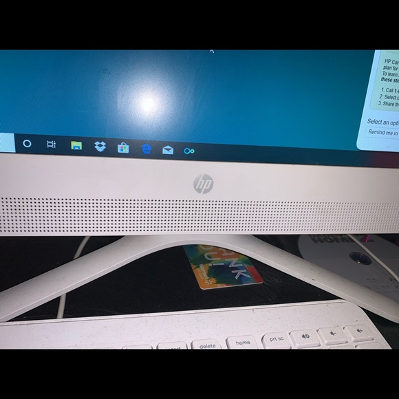 Hp desk top - Picture 2 of 3